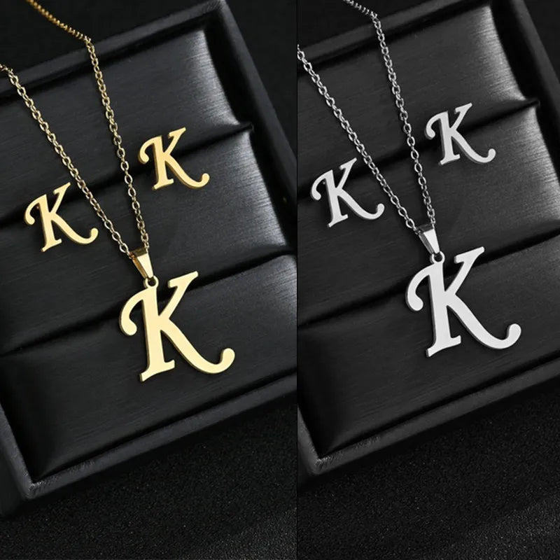Colar e Brinco Feminino Letra Personalizada Banhado